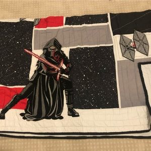 Like new Star Wars queen quilted blanket and 2 shams from Williams Sonoma